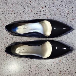 Womens size 7.5 Nine West Heel Shoes
